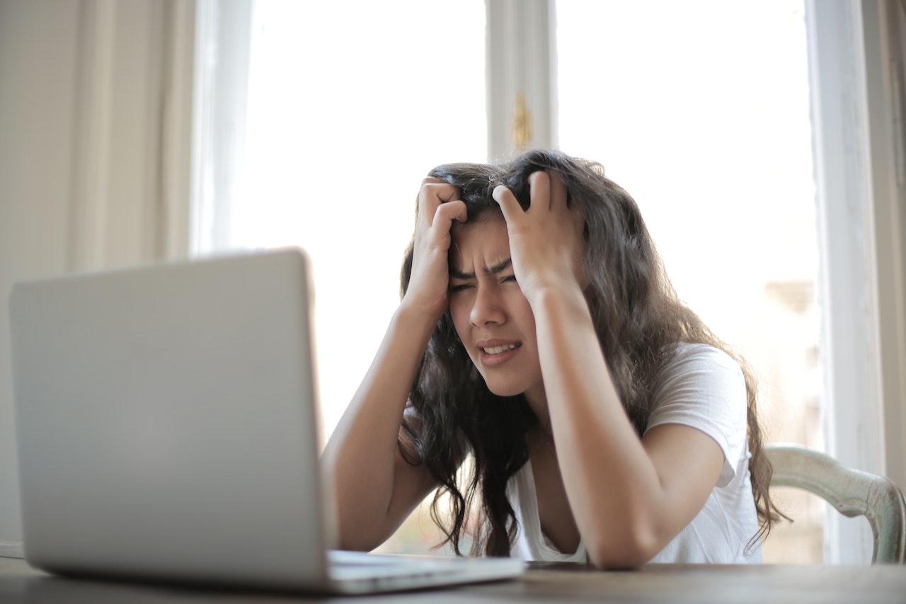 Read more about the article How Stress Can Cause Stomach Issues